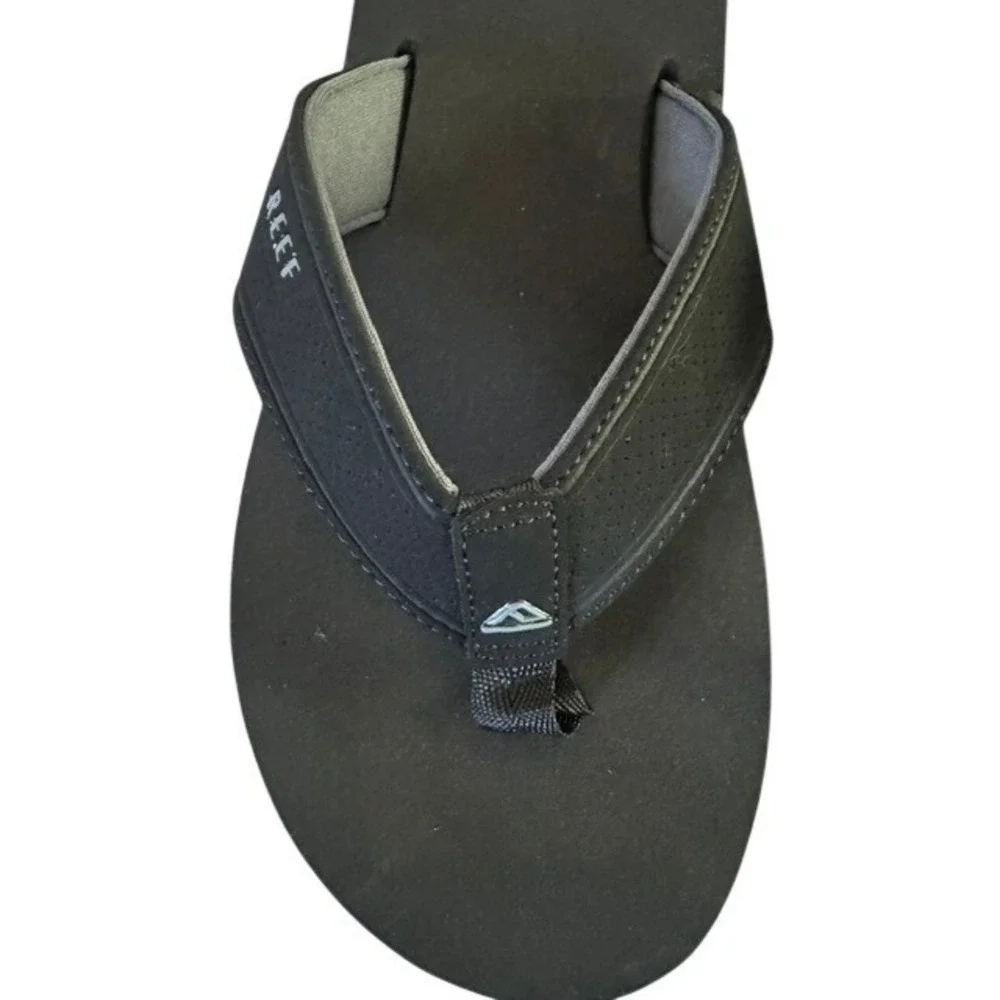 NWOT Reef Fanning Mens Black Grey Flip Flop Sandals Size 9